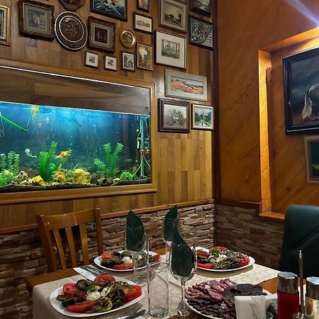 Family Hotel Palermo Tutrakan エクステリア 写真